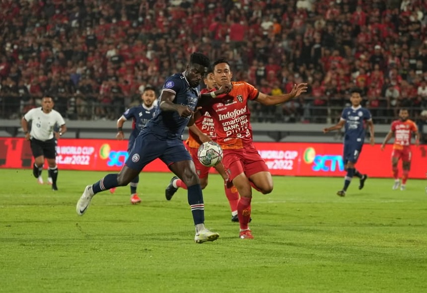 Arema Rombak Total Komposisi Pemain Asing