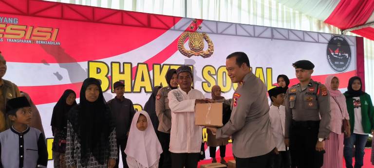 Wujudkan Pemilu Damai dengan Sebar 1.500 Paket Sembako