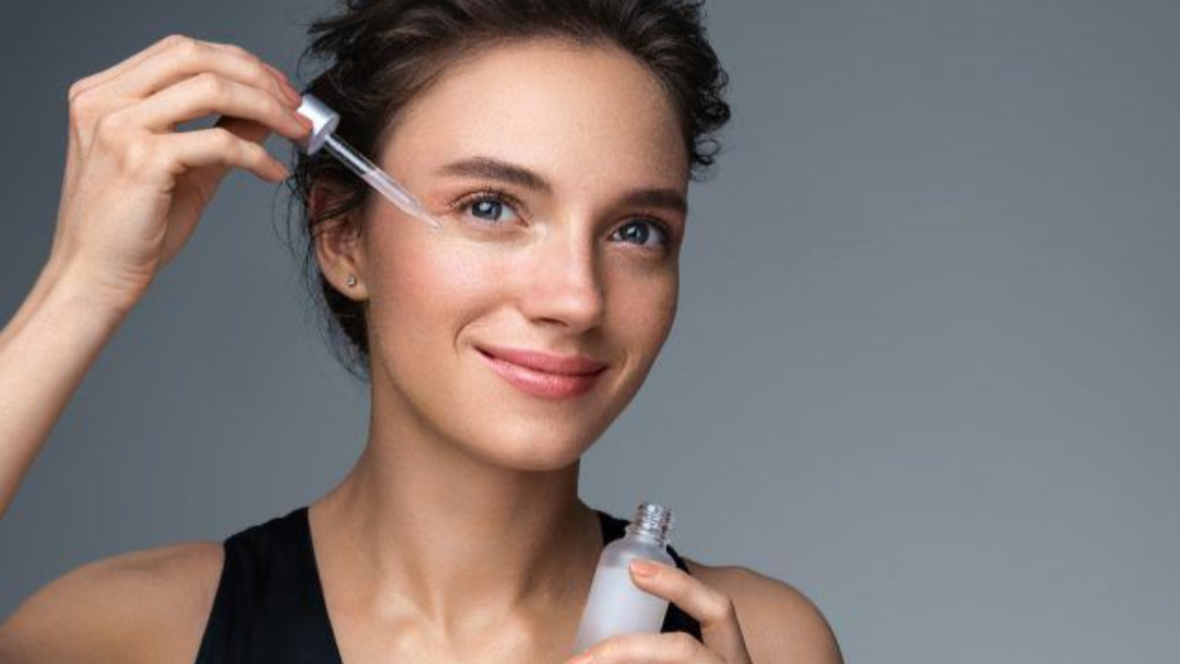 5 Rekomendasi Serum Brightening untuk Atasi Kulit Kusam yang Susah Cerah