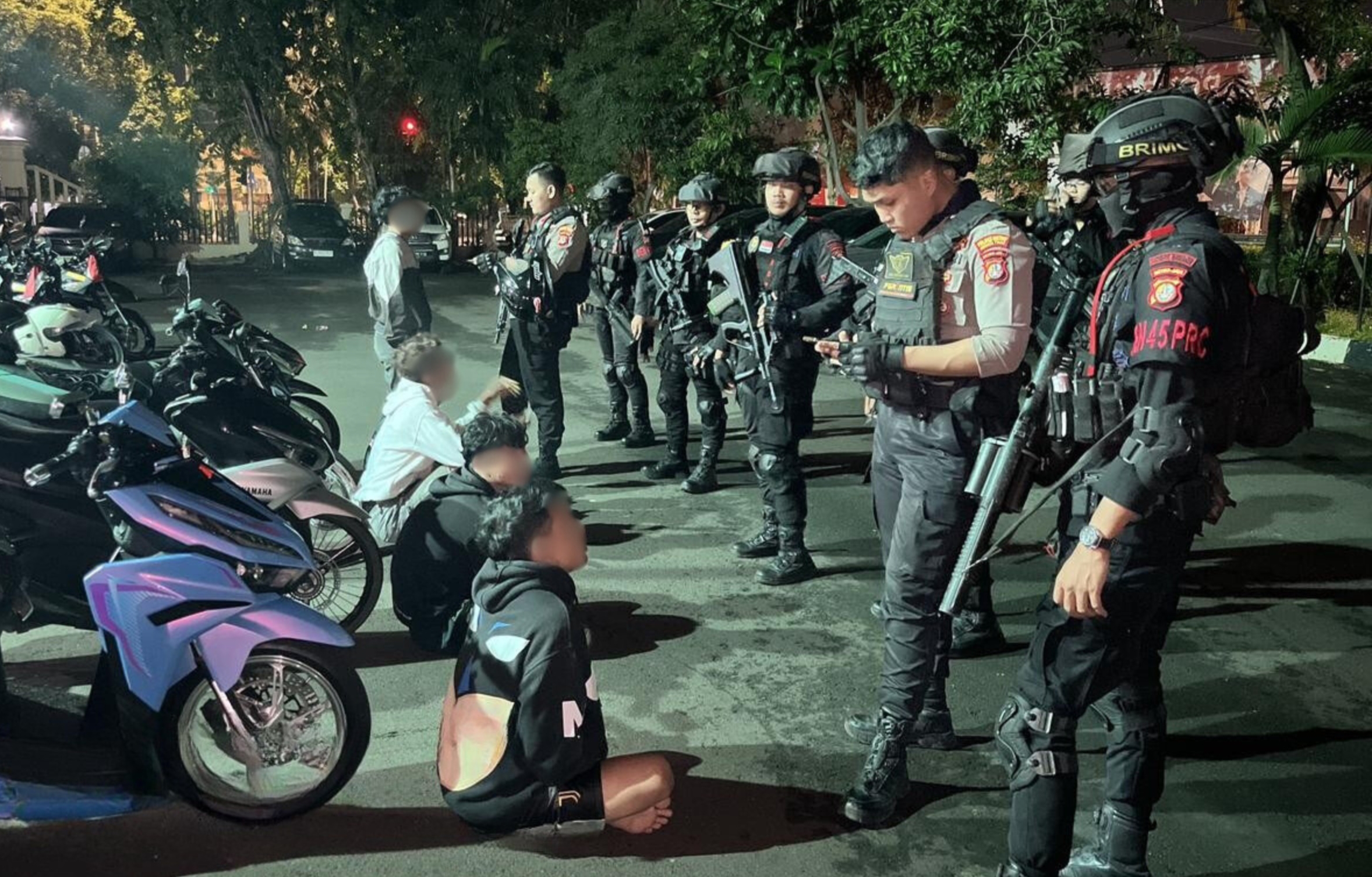 Tawuran dan Balap Liar Dini Hari Digagalkan Patroli Gabungan, Polisi Amankan Celurit dan Air Keras