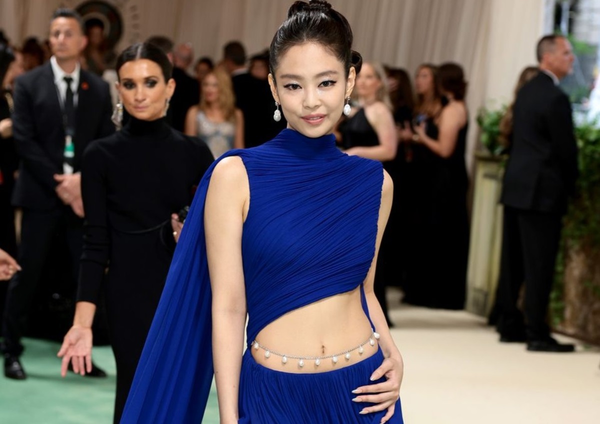 Jennie BLACKPINK Hadiri Met Gala 2024 Pakai Dress yang Disulam Selama 200 Jam, Ini Maknanya