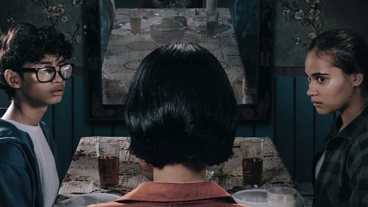 Sinopsis Film Horor Dia Bukan Ibu, Ketika Ibumu Bukan Lagi yang Dulu 
