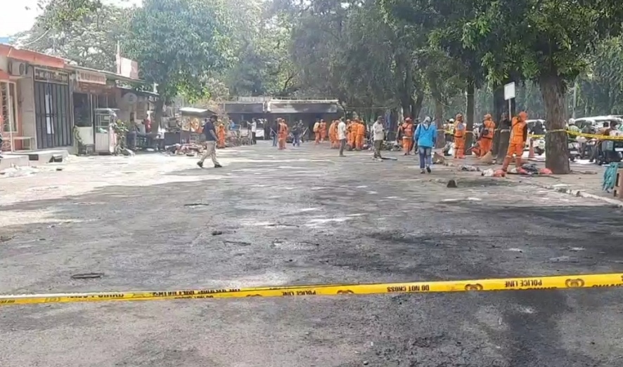 Situasi di TMP Kalibata Kembali Kondusif Usai Bentrokan, 10 Kendaraan Hangus Terbakar