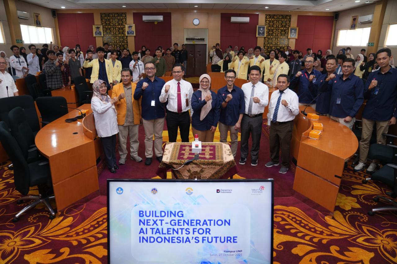 AI Campus Telkom Hadir di Universitas Negeri Padang, Siap Cetak Talenta Digital Terbaik