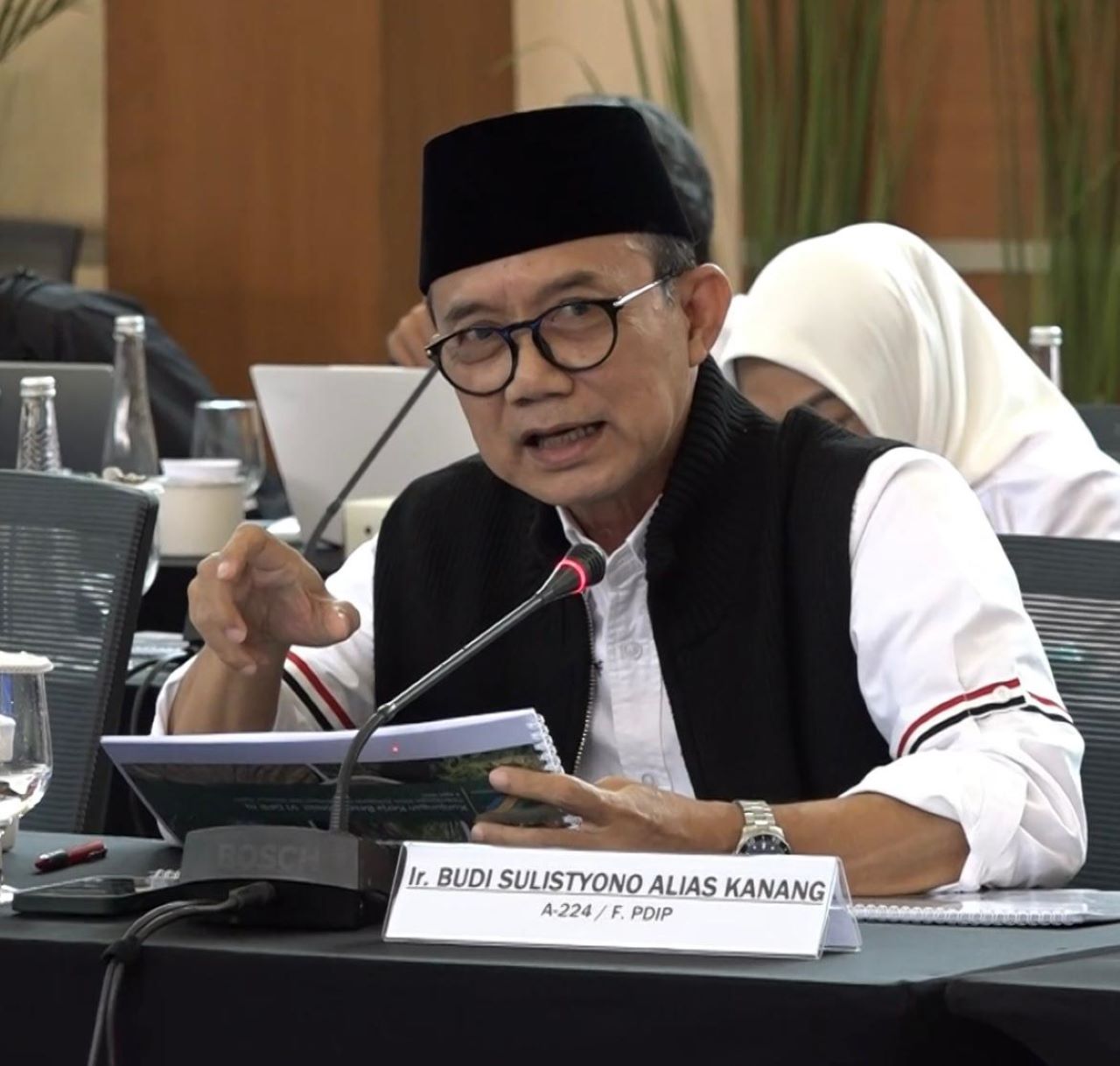 Garuda Indonesia Butuh Formula Efisiensi, Kanang Sarankan Integrasi dengan Pelita Air
