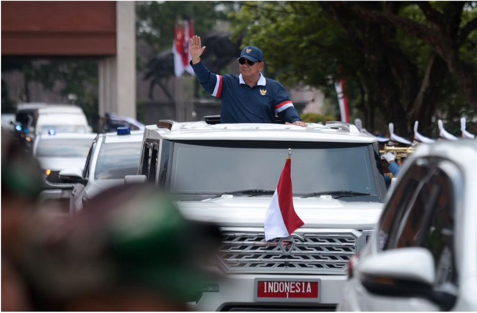 Gebrakan Prabowo, Menteri Wajib Pakai Maung, Mobil Taktis Buatan Pindad