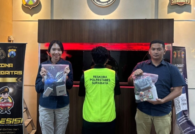Polisi Sita 145 Gram Tembakau Sintetis, AJ Masuk DPO