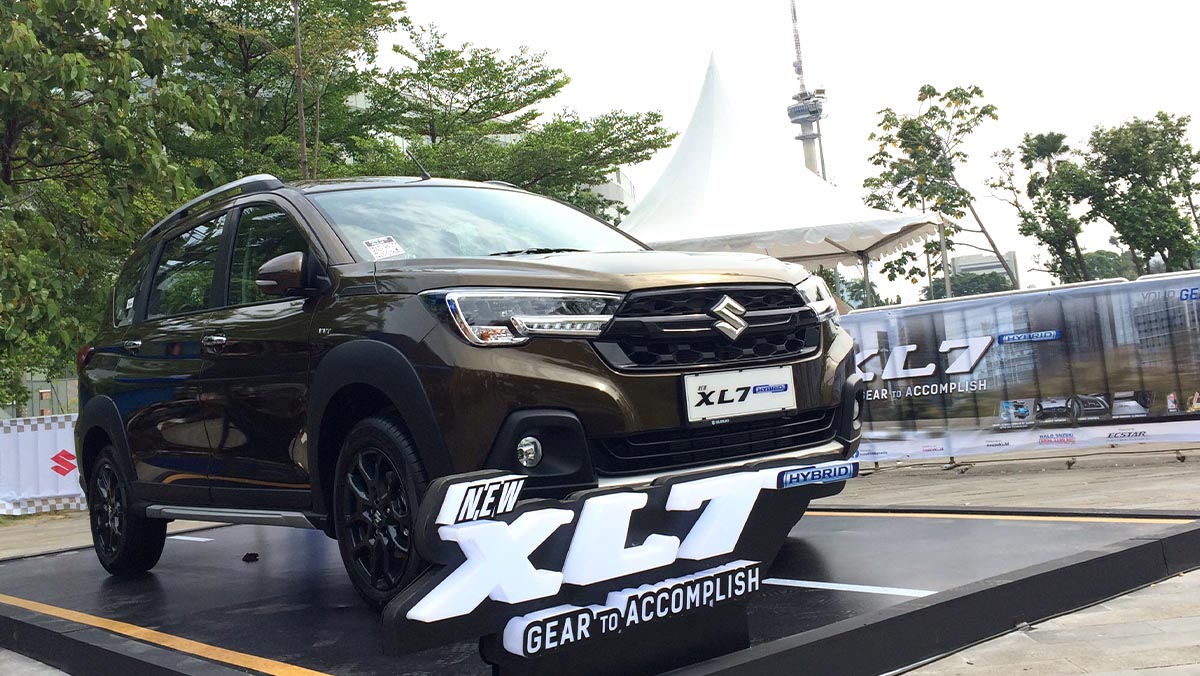 Harga Suzuki New XL7 Hybrid, 3 Varian Dengan 6 Pilihan 