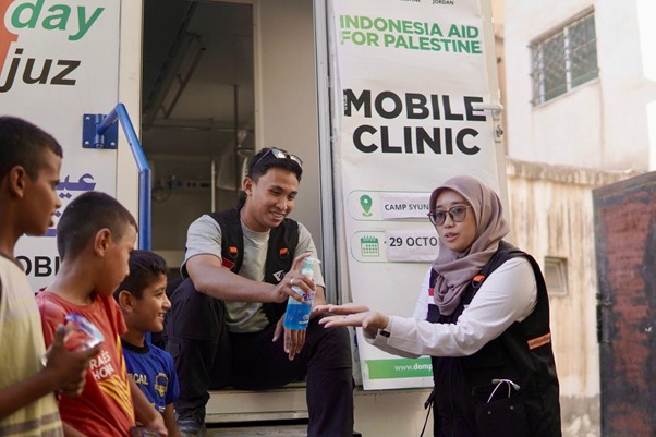 Dompet Dhuafa Hadirkan Layanan Ambulans dan Pemeriksaan Kesehatan Gratis Bagi Warga Gaza