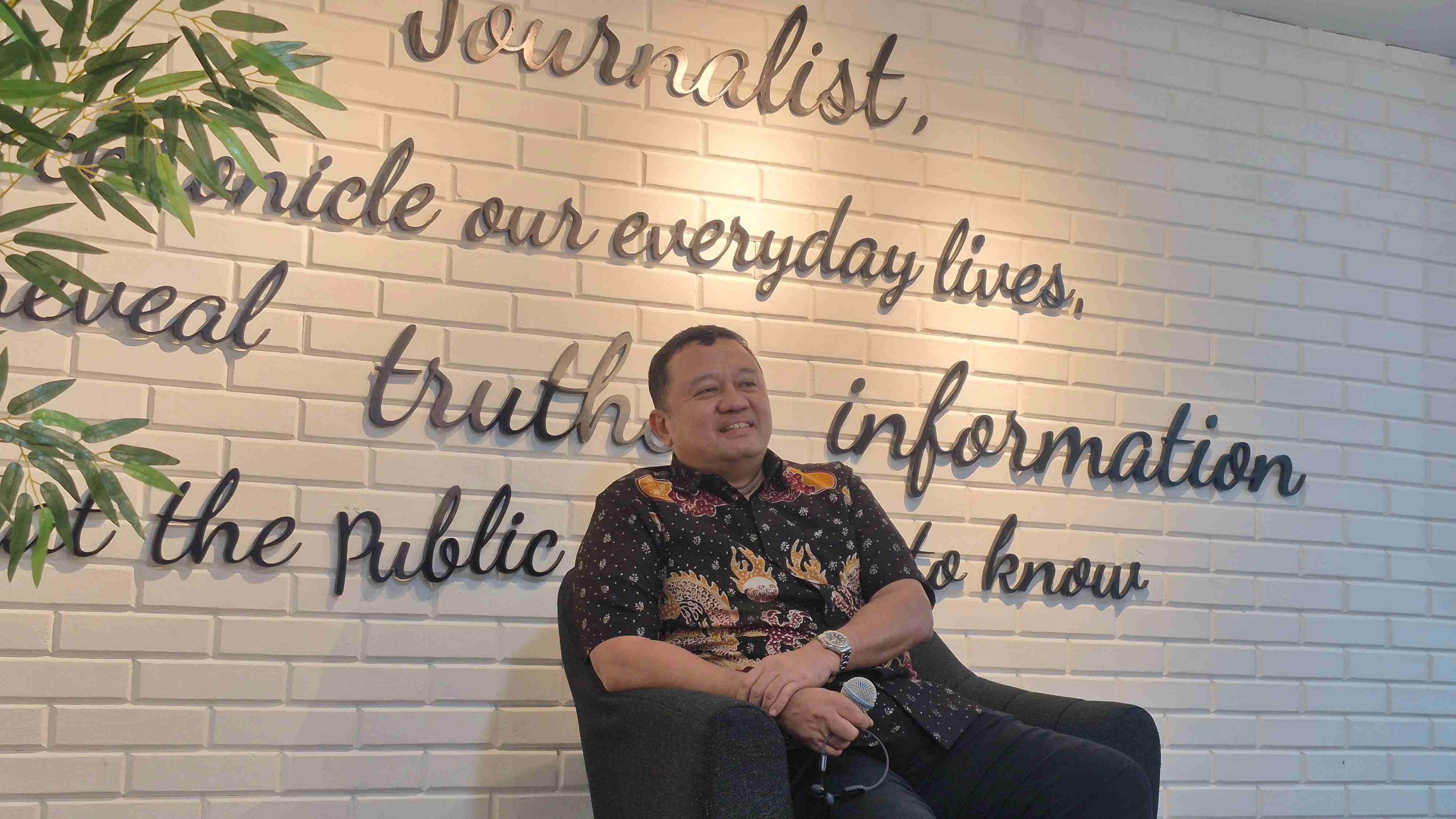 Cegah Kejahatan Siber dan Scam, Komdigi Bakal Perketat Aktivasi Kartu Sim!