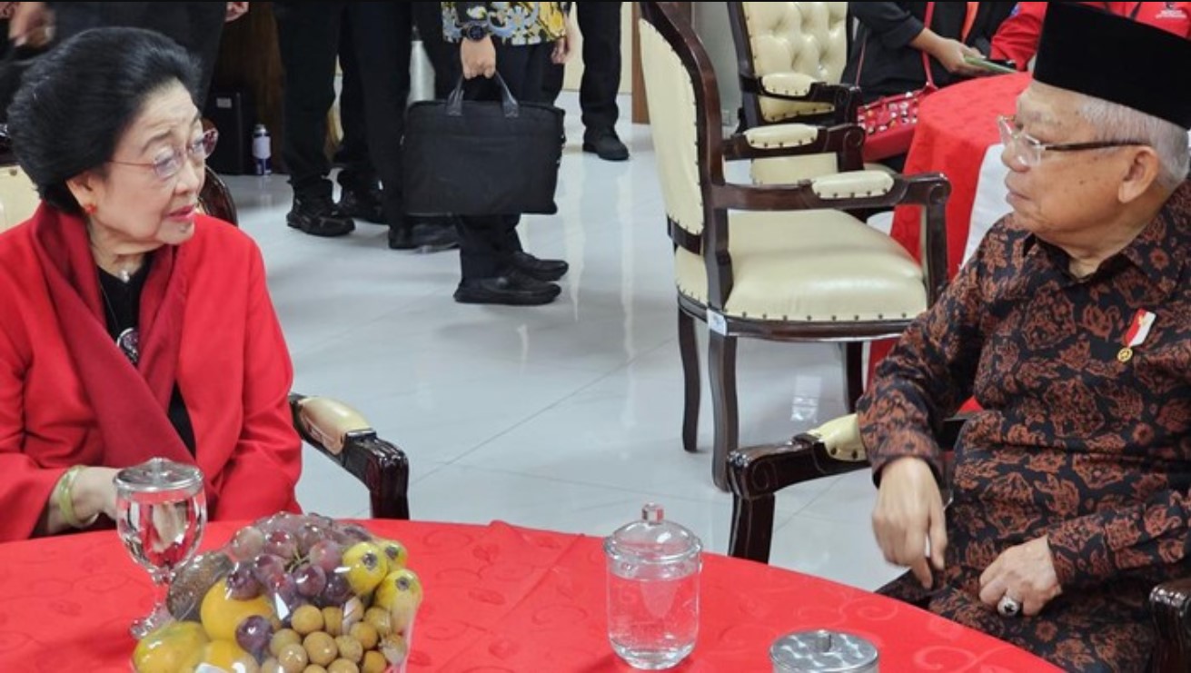 Megawati dan KH Ma'ruf Amin Duduk Bareng, Jokowi Tak Terlihat di HUT ke-51 PDIP