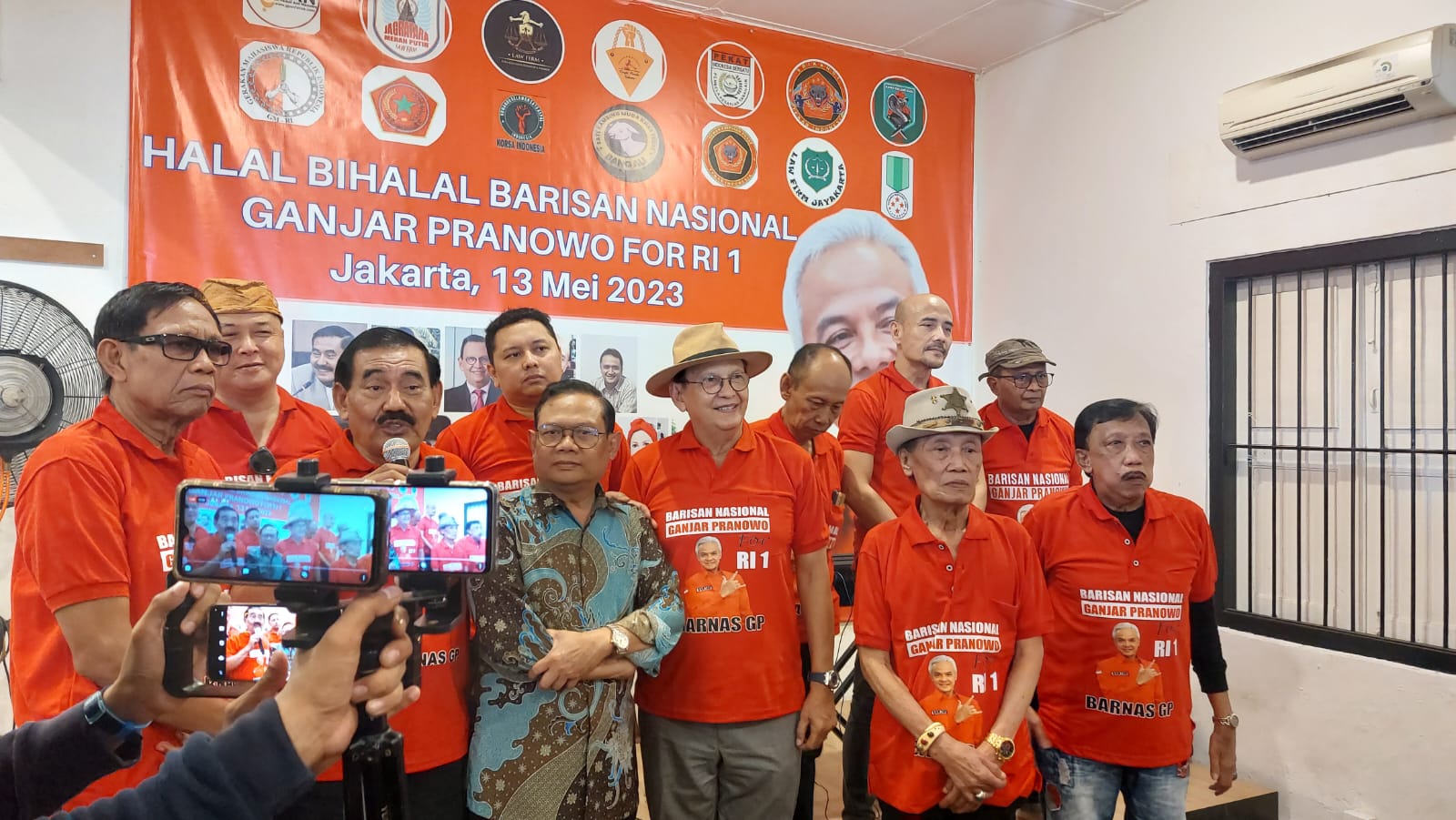 Sejumlah Artis Senior Deklarasi Dukung Ganjar Pranowo Sebagai Presiden 2024
