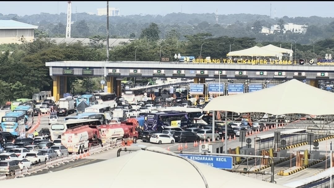 Puncak Mudik 2026: GT Cikampek Utama Siagakan 22 Gardu, Jasa Marga All-Out Kawal One Way