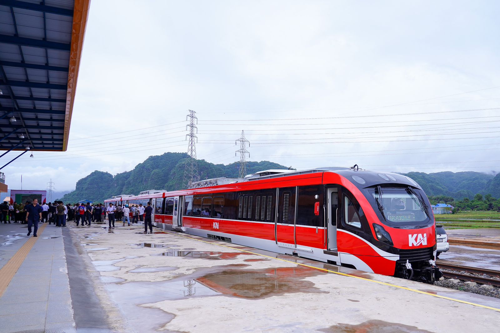 Mengenal KA Perintis, Kereta Api Pertama di Pulau Sulawesi