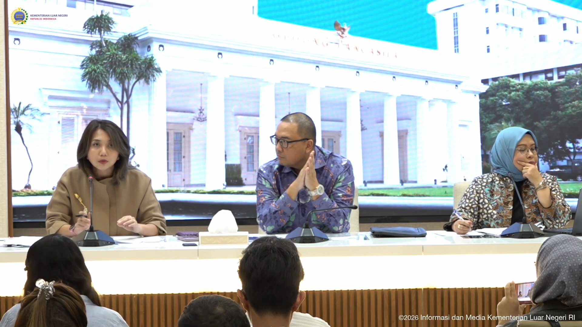 Indonesia Tak Mau Berpihak, Diplomasi Fokus Lindungi WNI di Timur Tengah