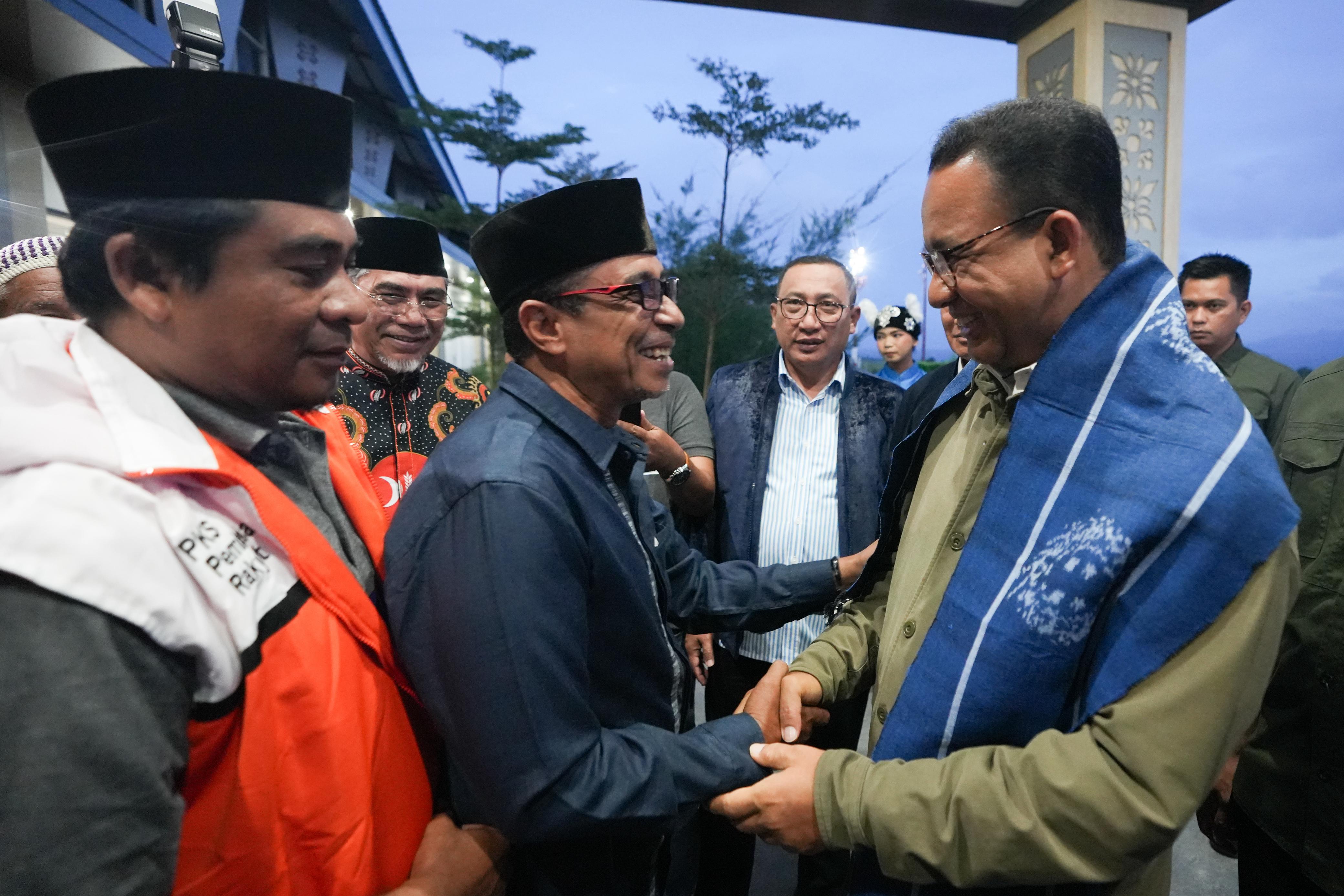 Anies Dijadwalkan Bersilaturahmi Ke Kedaton Ternate Dalam Kampanye Akbar Di Maluku Utara 3451