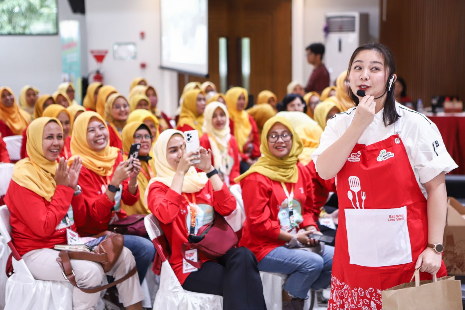 Hadirkan Chef Devy Anastasia, 500 Ibu PKK Mojokerto Makin Paham tentang Bijak Garam dalam GEMBIRA