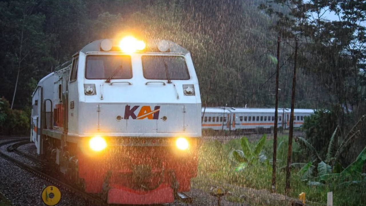 Catat Tanggalnya! Daftar Diskon Tiket Transportasi di Libur Nataru 2025/2026, Ada Kereta Api, Pesawat, hingga Kapal Laut