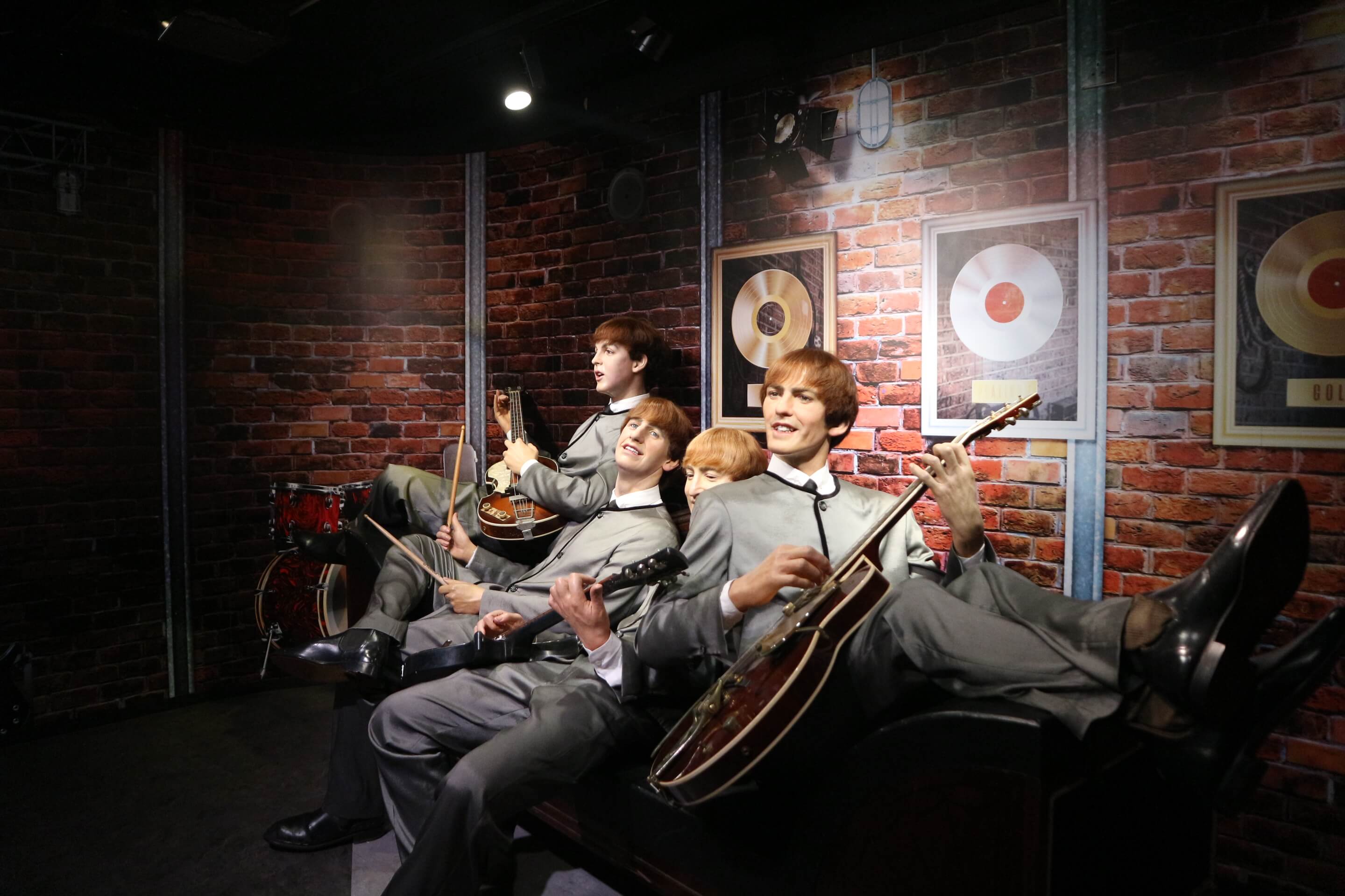 Hong Kong, Metropolitan yang Semakin Memikat (2): Menyusuri Madame Tussauds, Nostalgia Mei Lok