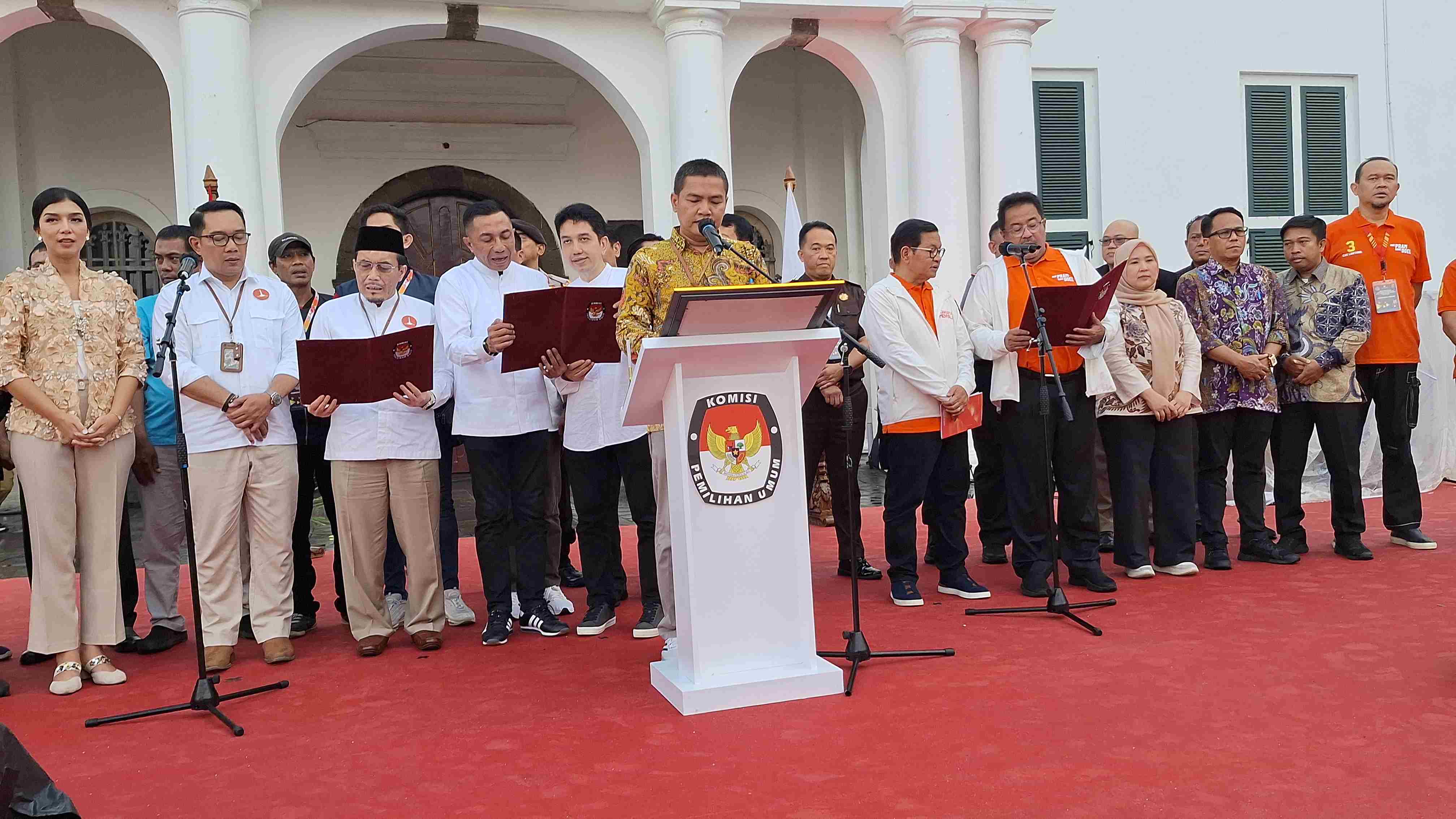 3 Paslon Cagub dan Cawagub Jakarta Deklarasi Kampanye Damai di Kota Tua, Ini Isinya