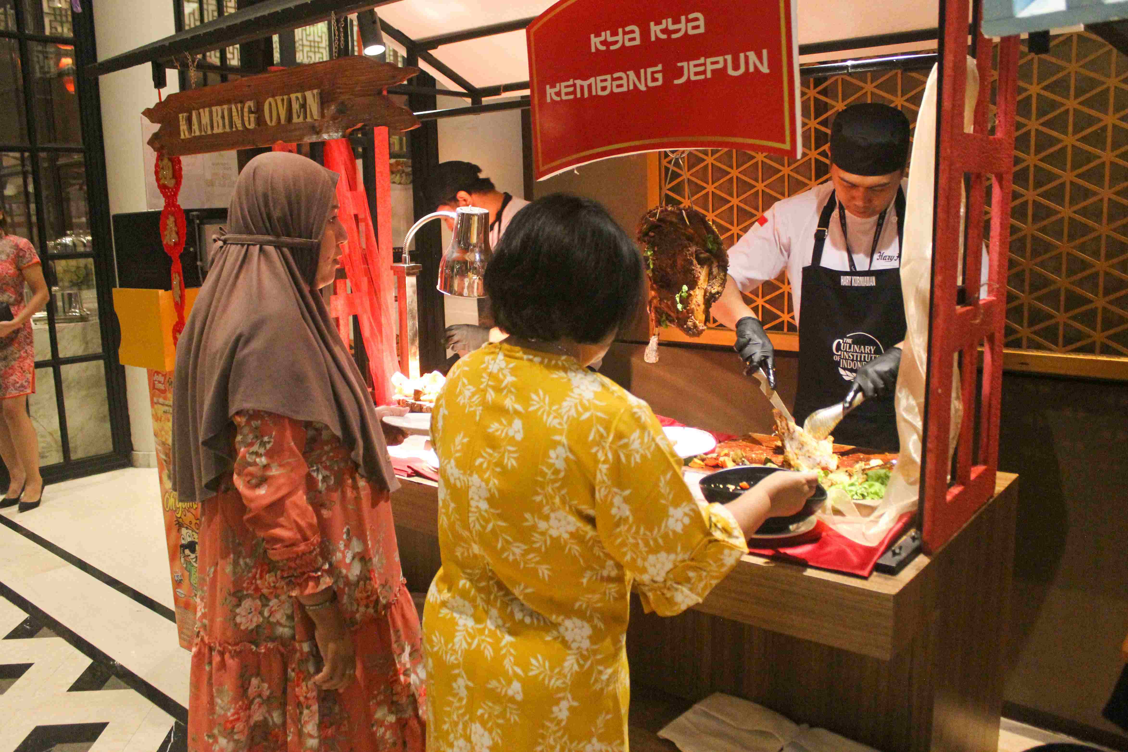 Kampung Pecinan Nusantara Premier Place Hotel Sambut Ramadan