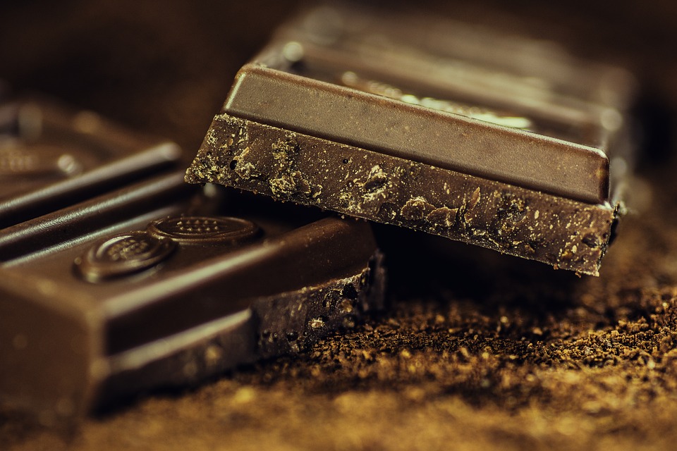 Moms, Inilah Alasan Mengapa Wanita Hamil Dilarang Makan Cokelat Berlebihan