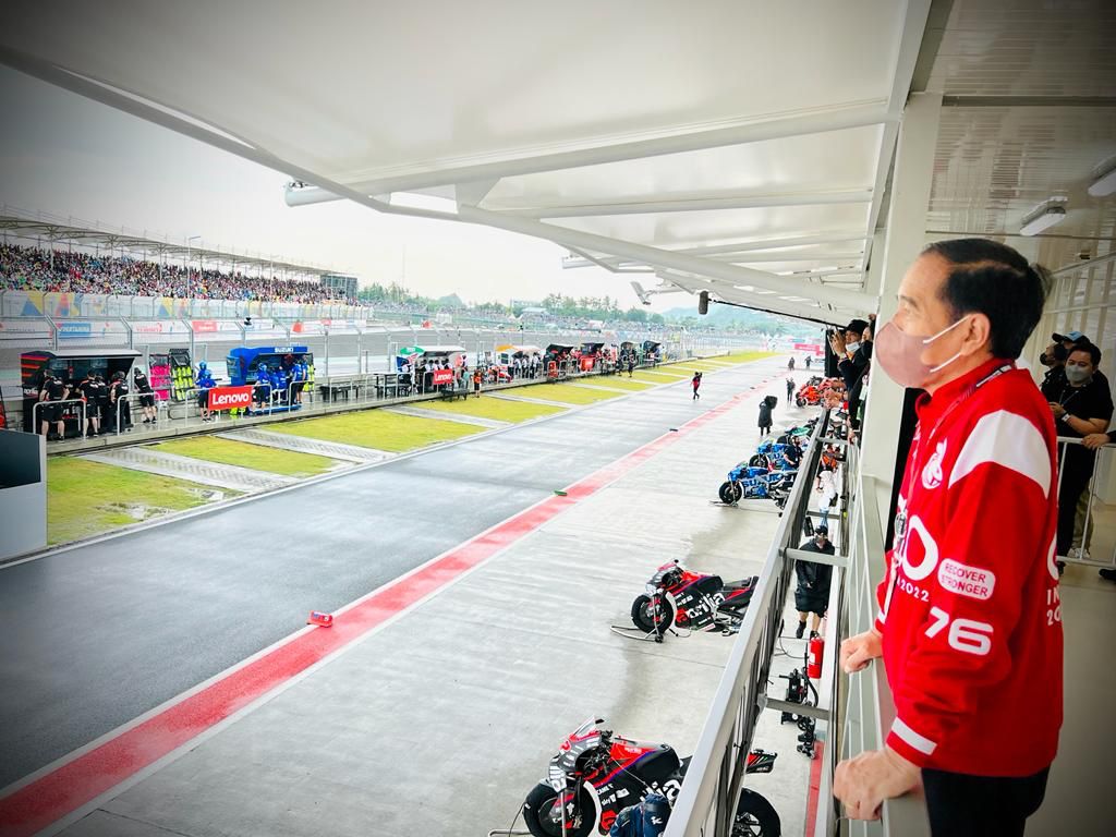 Presiden Jokowi: MotoGP Mandalika Sukses Karena Seluruh Pihak Telah Bekerja Siang Malam