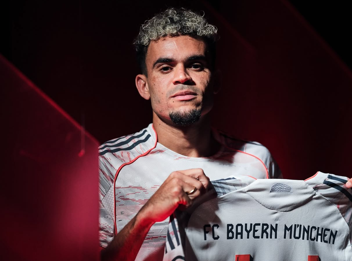 RESMI! Bayern Munich Rekrut Luis Diaz dari Liverpool