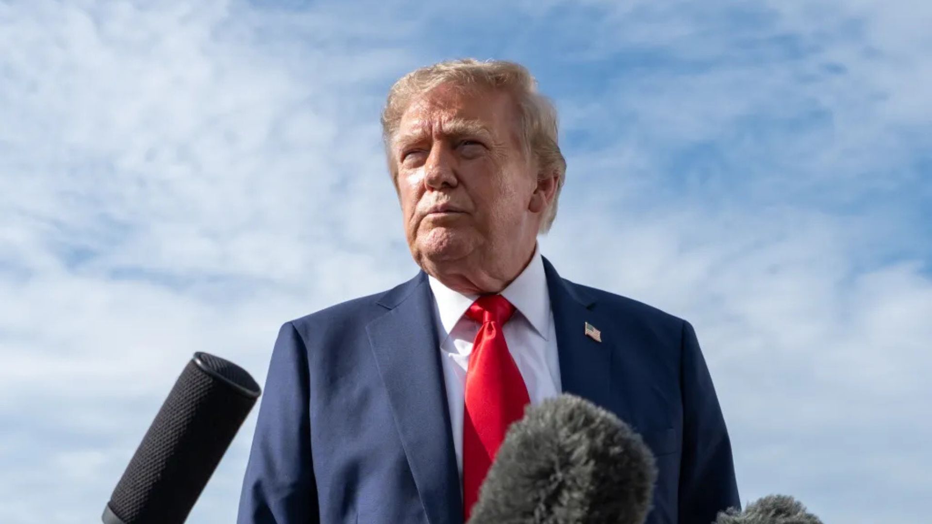 Trump Perintahkan Danau Ontario Ganti Nama Jadi Danau Amerika