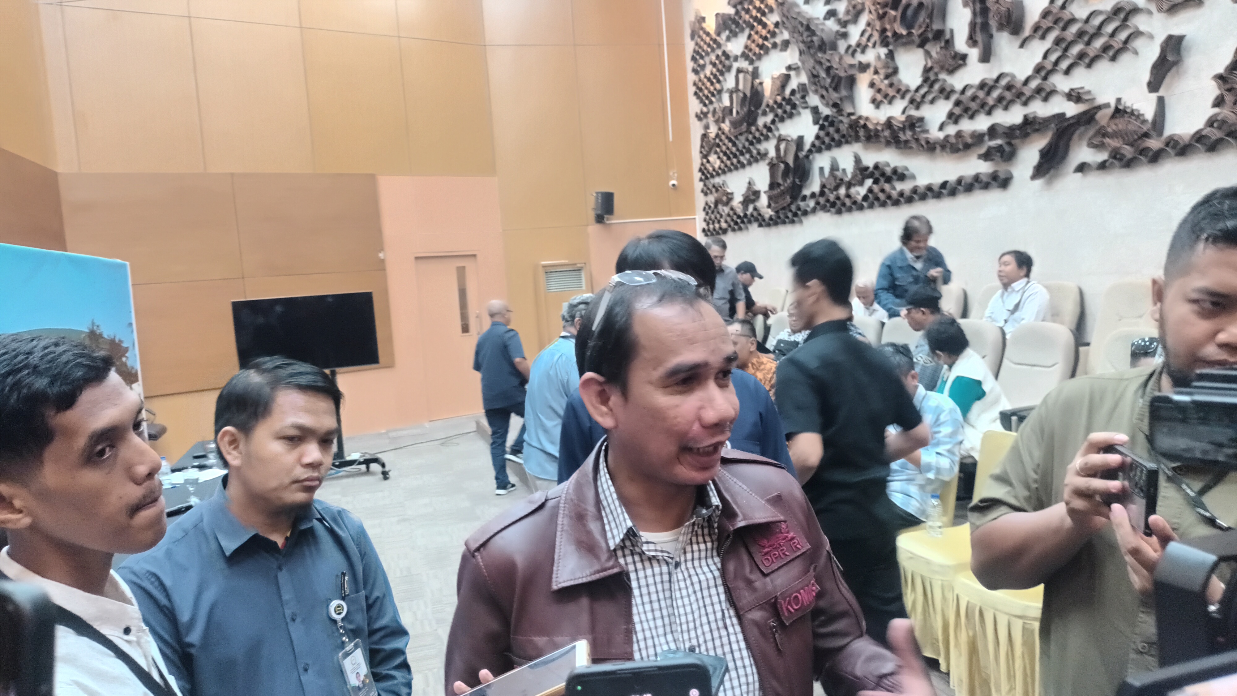 DPR Desak PPATK Verifikasi Data Penerima Bansos Terkait Kasus Judol