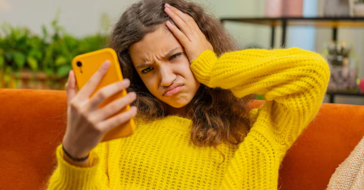 Notifikasi HP Menumpuk, Kepala Rasanya Penuh? Saatnya Lakukan Digital Declutter