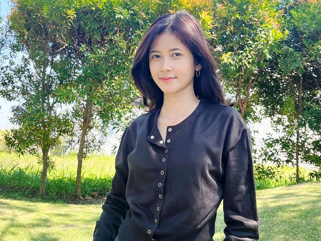 Cheng Yu Pilihan Influencer Surabaya Eunike Unik: Jiu Jiu Wei Gong