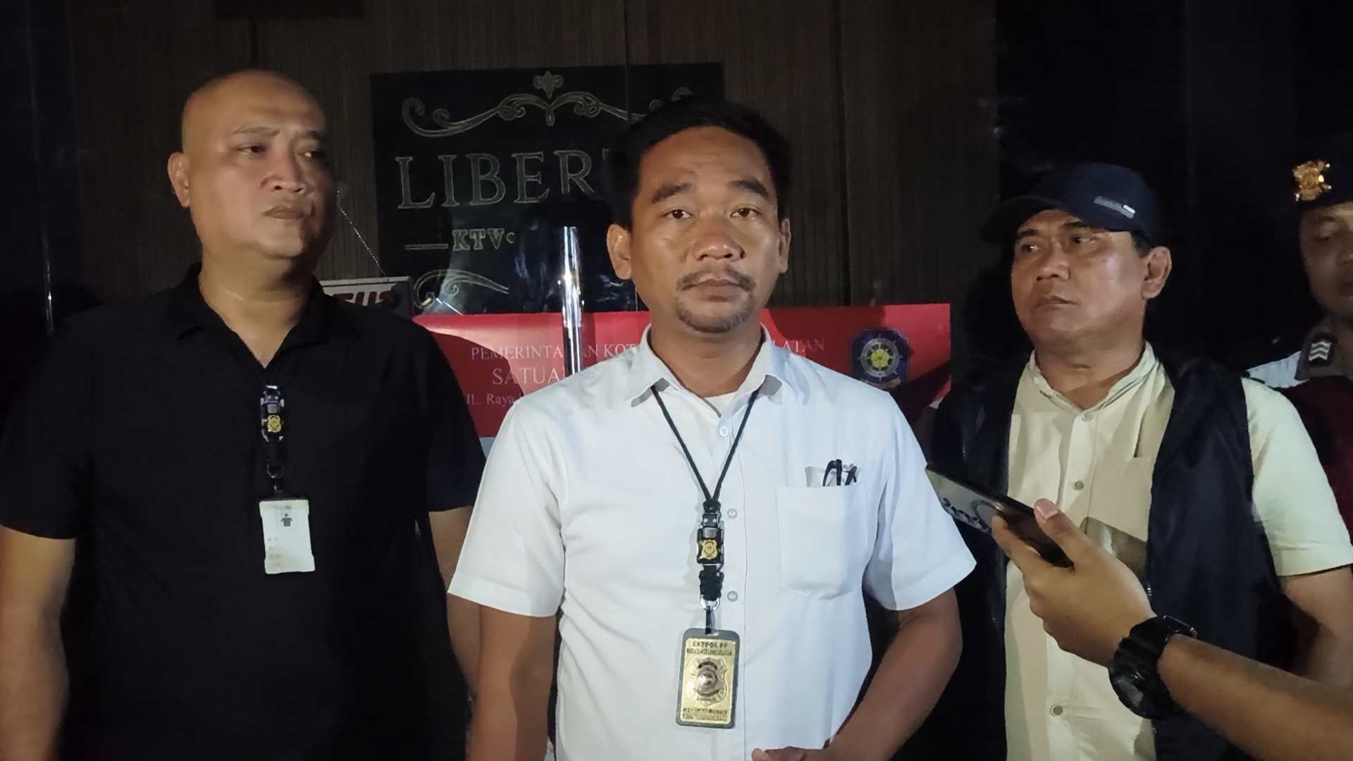Razia Miras di Tangsel, Liberty Lounge KTV Diobok-obok Satpol PP