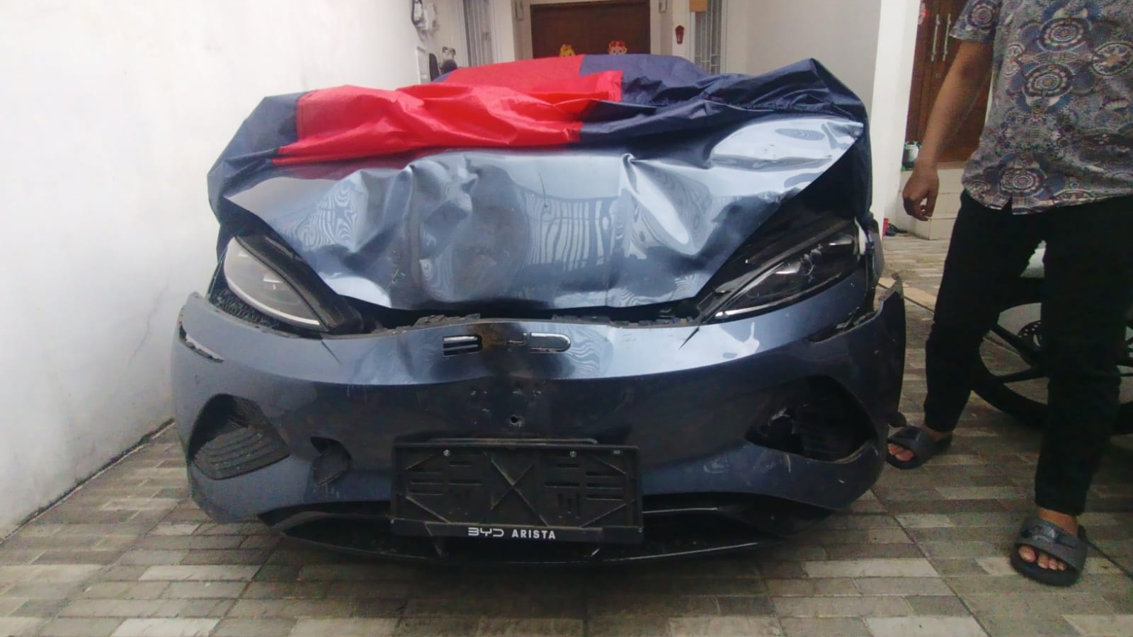 Polisi Kantongi Alamat Sopir BYD yang Kabur Usai Tabrakan di Tol Pluit