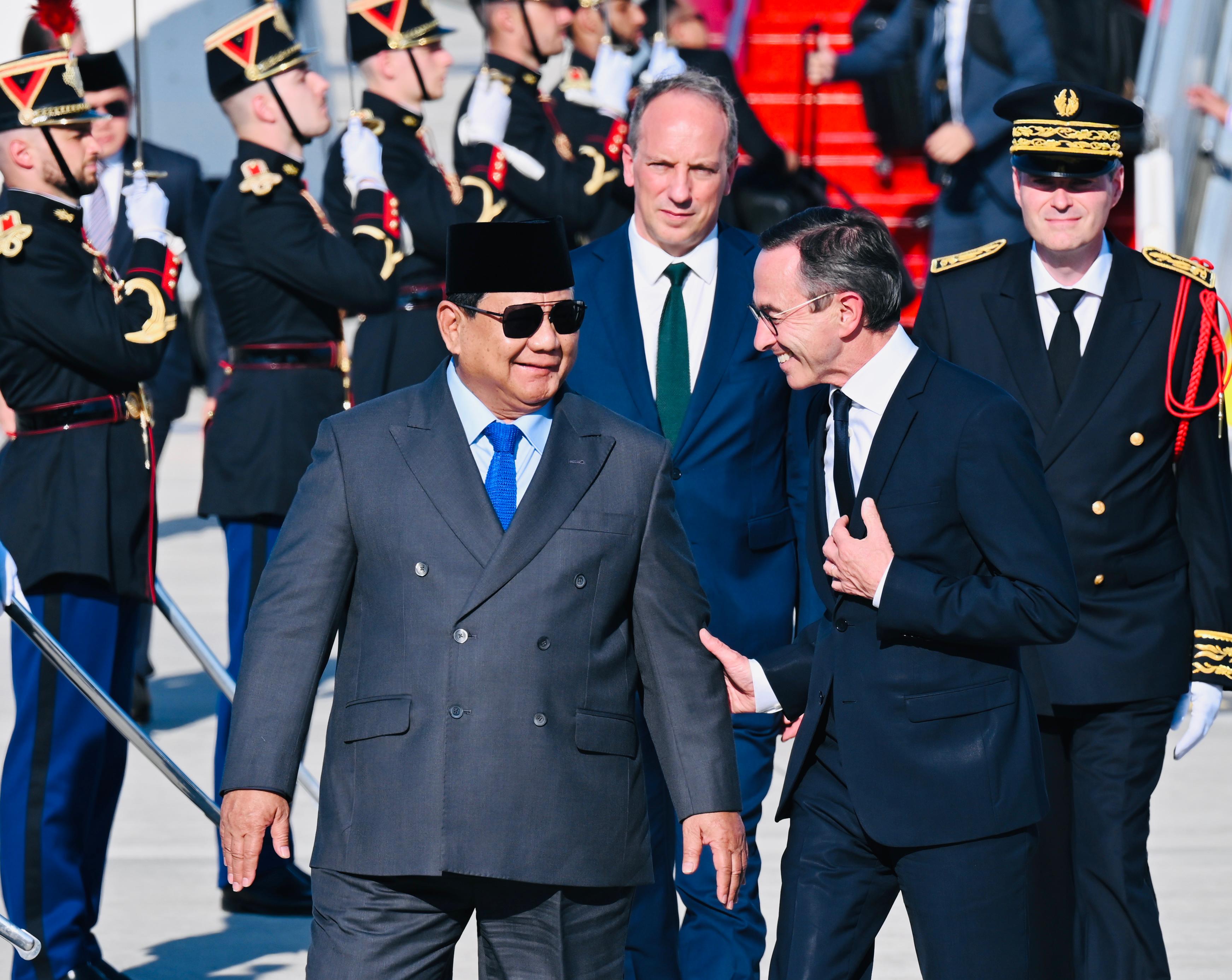 Tiba di Paris, Presiden Prabowo akan Hadiri Bastille Day