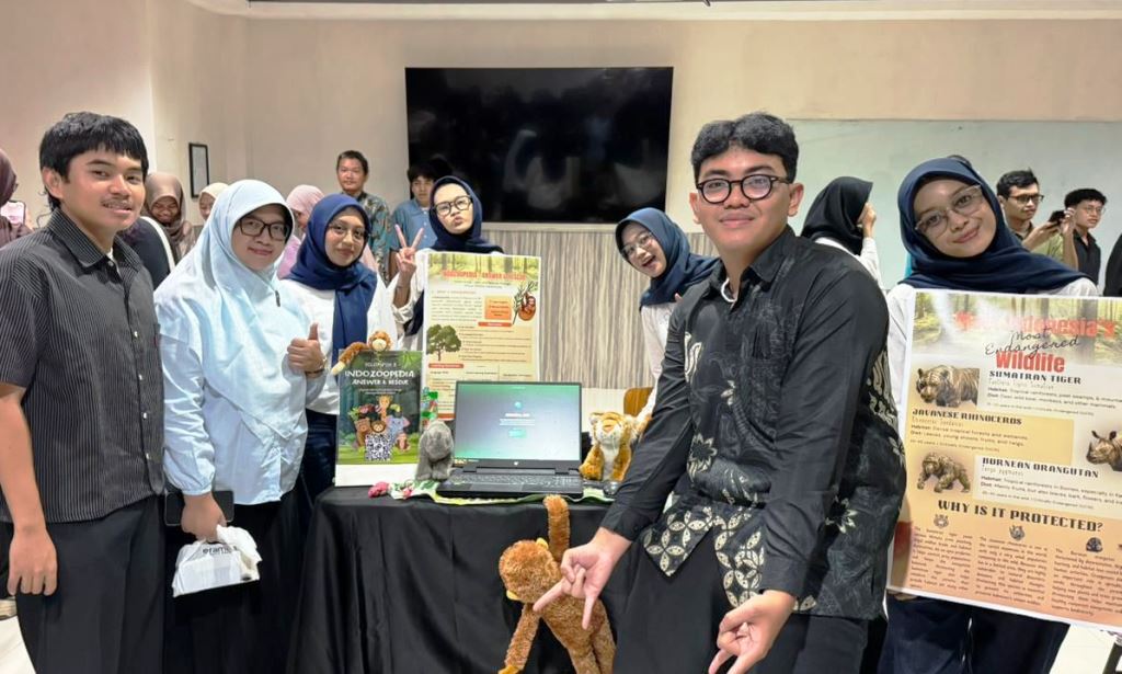 Virtual Project Exhibition Unair: Kolaborasi Teknologi dan Bahasa, Selipkan Reading Comprehension dalam Gim
