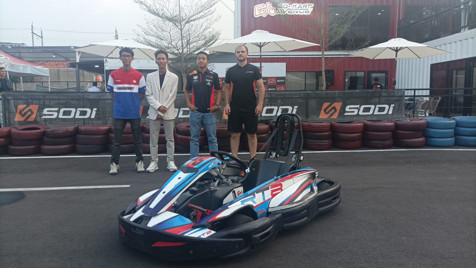 Main Gokart Gak Perlu Jauh-jauh ke Sentul, Kini di Lebak Bulus Ada Gokart Avenue