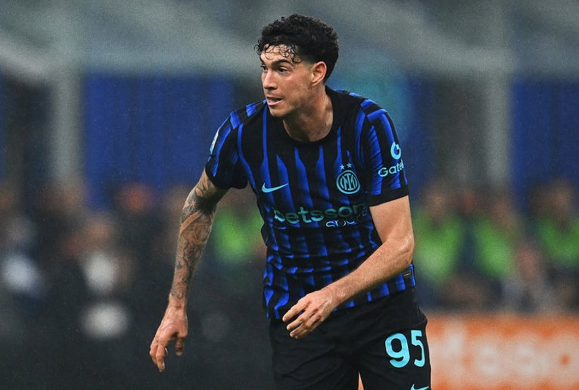 Liverpool Bikin Gebrakan di Bursa Transfer: Bidik Bek Tangguh Inter Milan dengan Tawaran Rekor Dunia