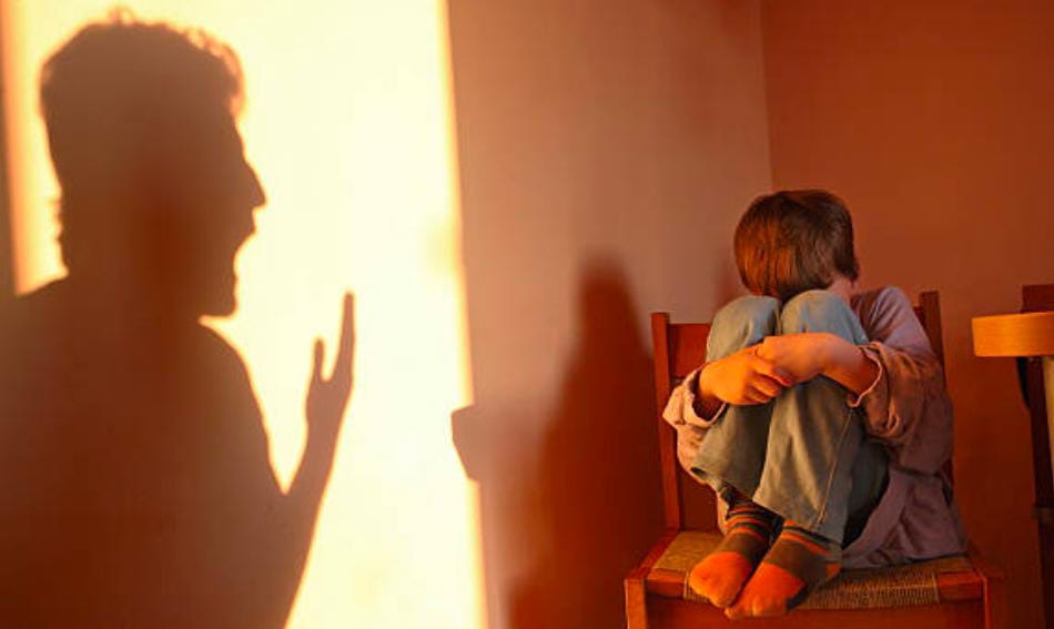 Anak-anak yang Tak Pernah Diberi Waktu Menjadi Anak