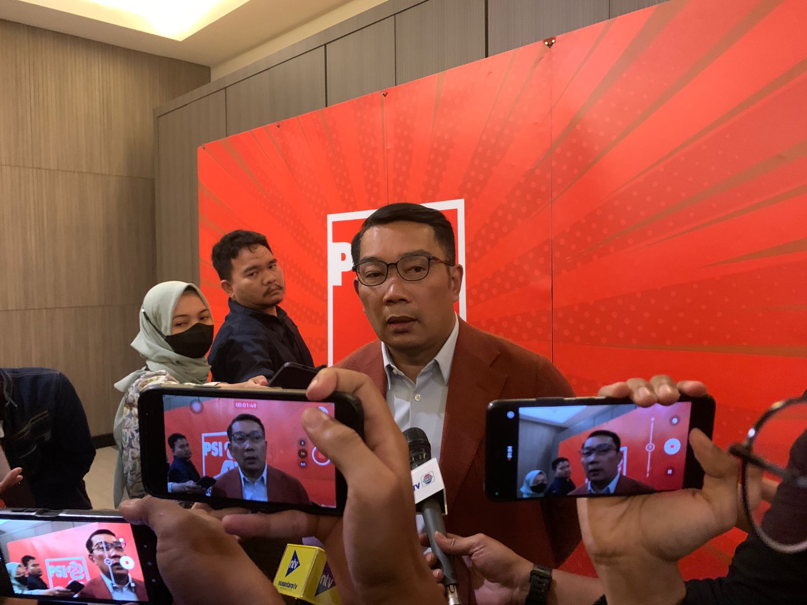 Ridwan Kamil Sebut Berpasangan dengan Siapapun di Pilkada Jakarta Tak Soal, Suswono?