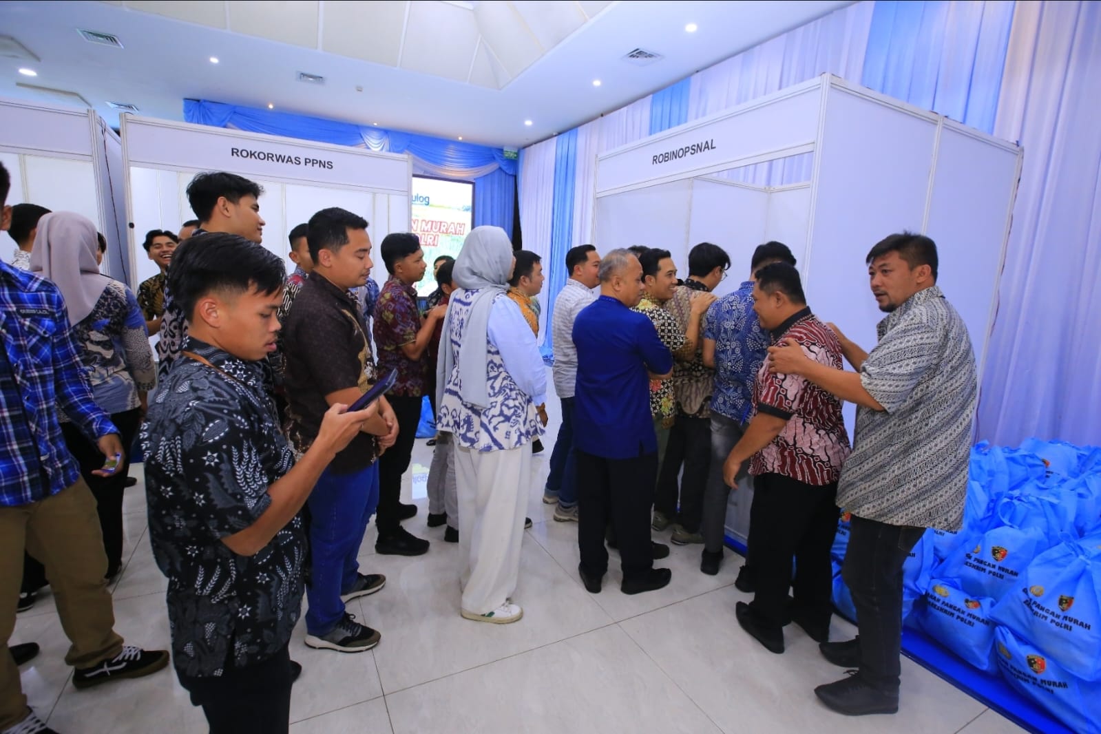 Bareskrim Polri Jual 10 Ton Beras SPHP Lewat Gerakan Pangan Murah, Jaga Harga dan Daya Beli Masyarakat