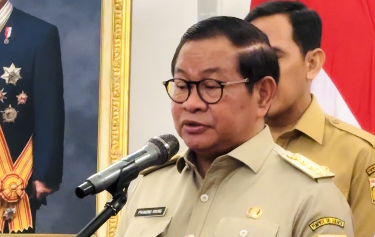 Tarif Kenaikan Transjabodetabek Masih Dibahas di DPRD, Pramono: Setelah Final Kami Umumkan