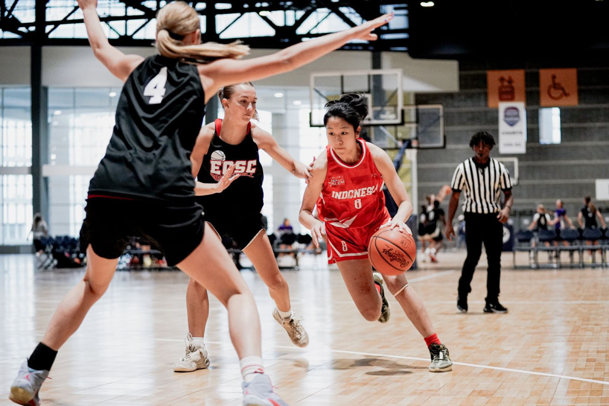 Skuad DBL All-Star Putri Nyaris Kalahkan MO Phenom StL Truck di Chicago