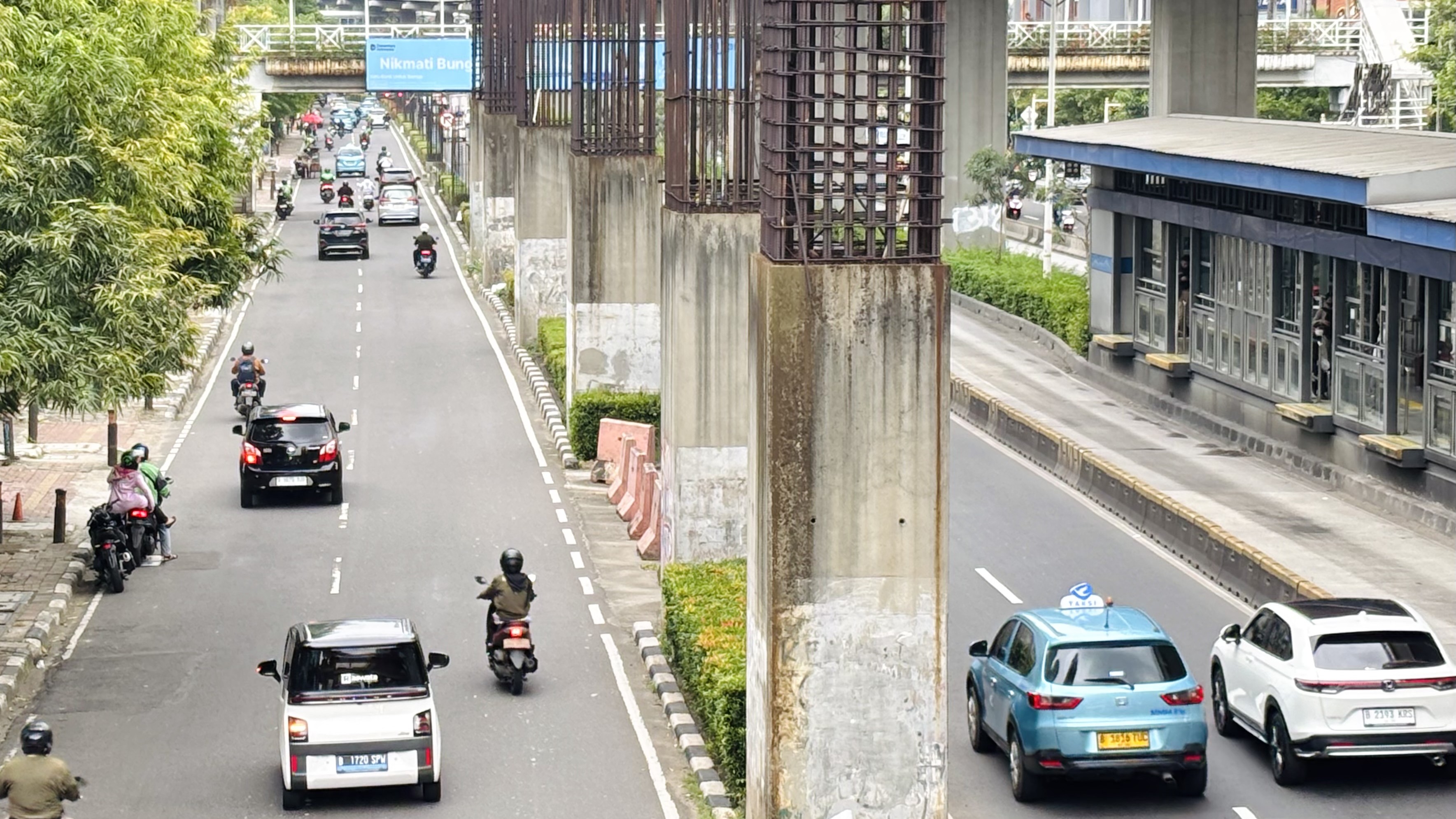 Pembongkaran Tiang Monorel Mangkrak di Rasuna Said Telan Anggaran Rp100 Miliar