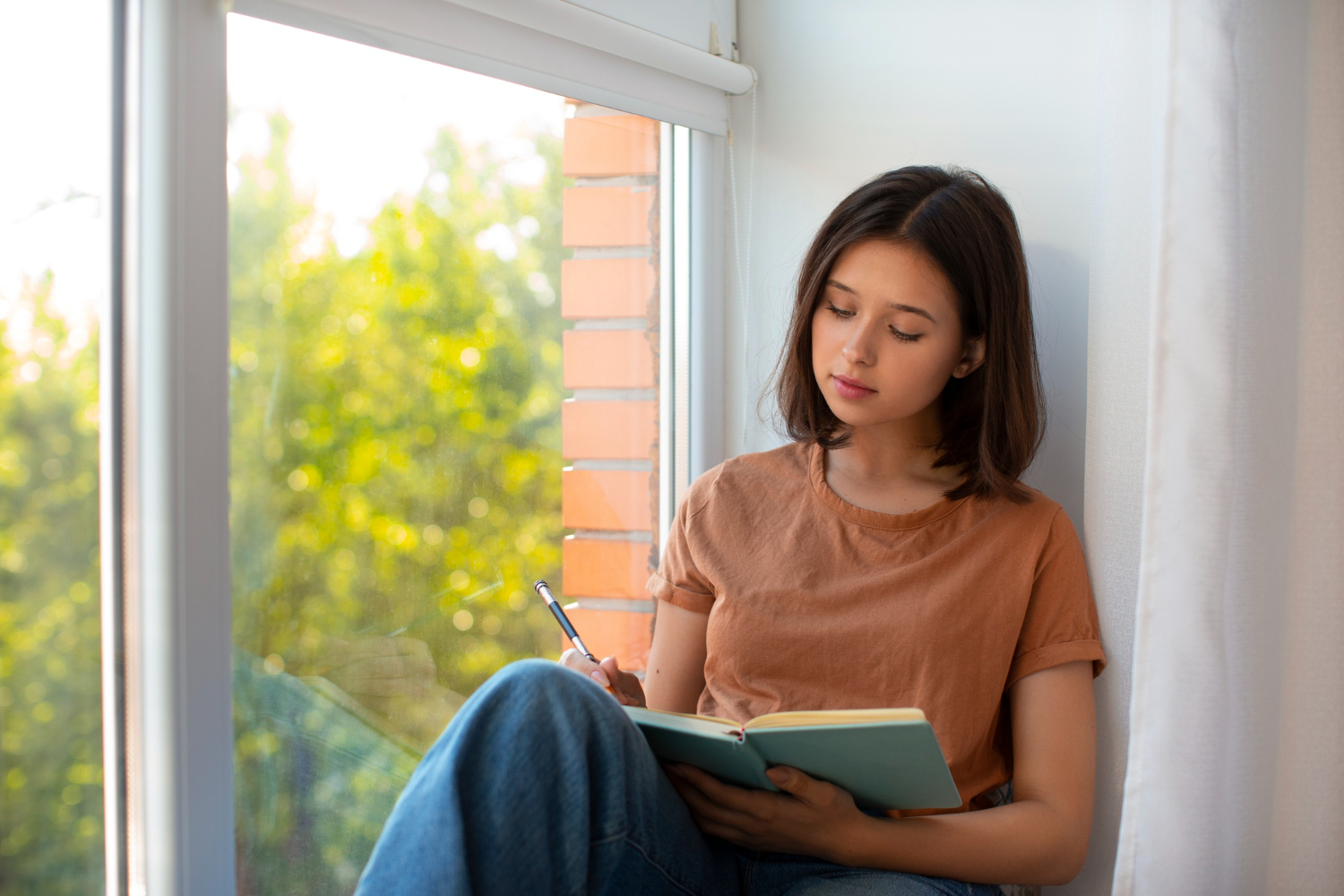 4 Manfaat Journaling untuk Menata Hidup Lebih Terarah 