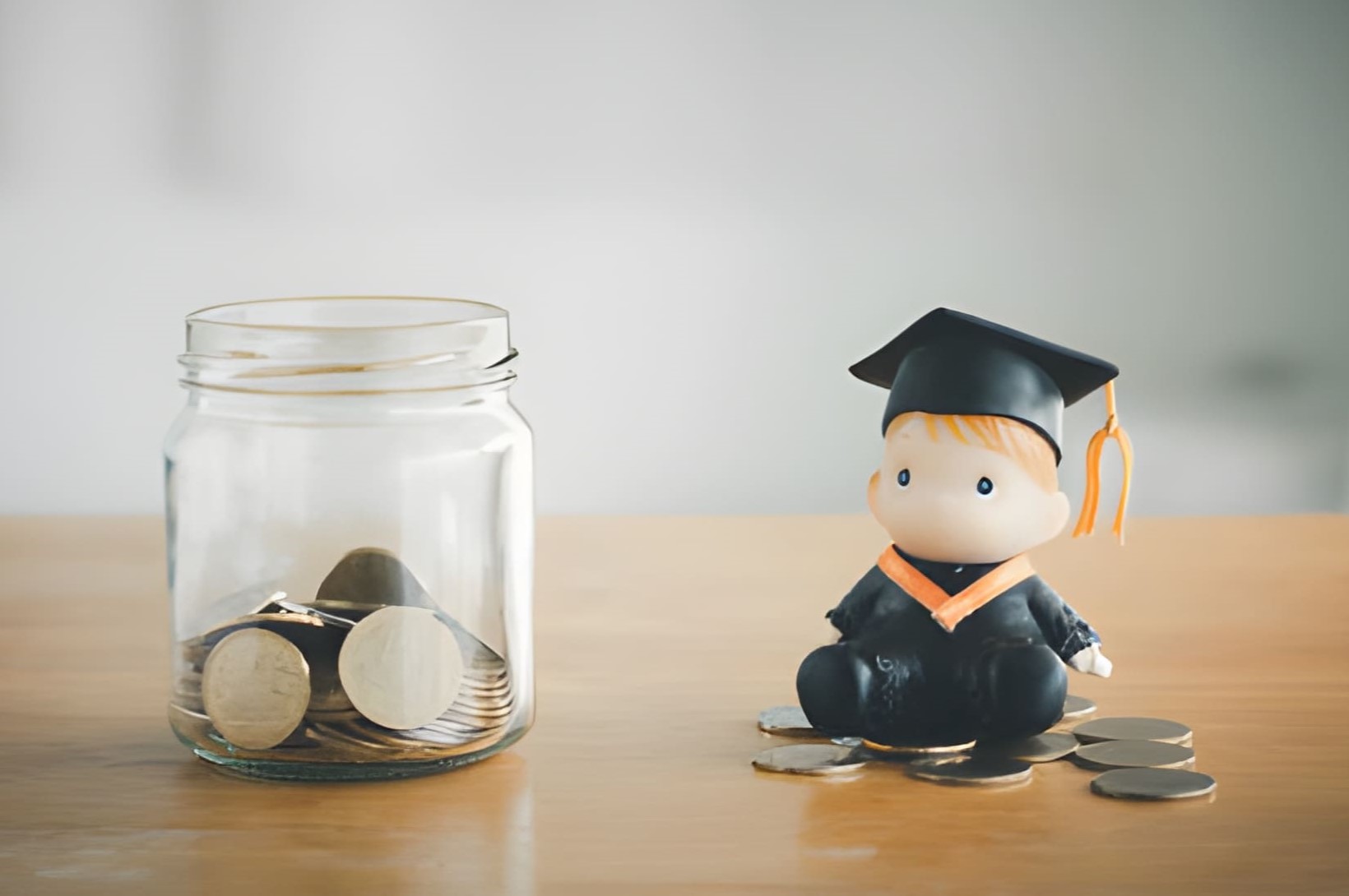 Perbedaan Asuransi Pendidikan dan Tabungan Pendidikan yang Wajib Diketahui Orang Tua