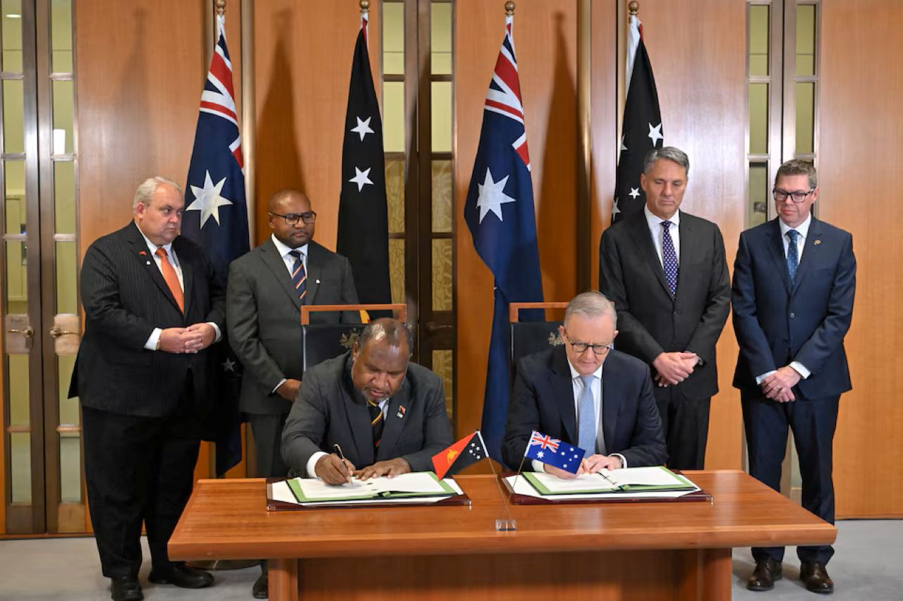 Tetangga Indonesia Papua Nugini Teken Pakta Pertahanan dengan Australia