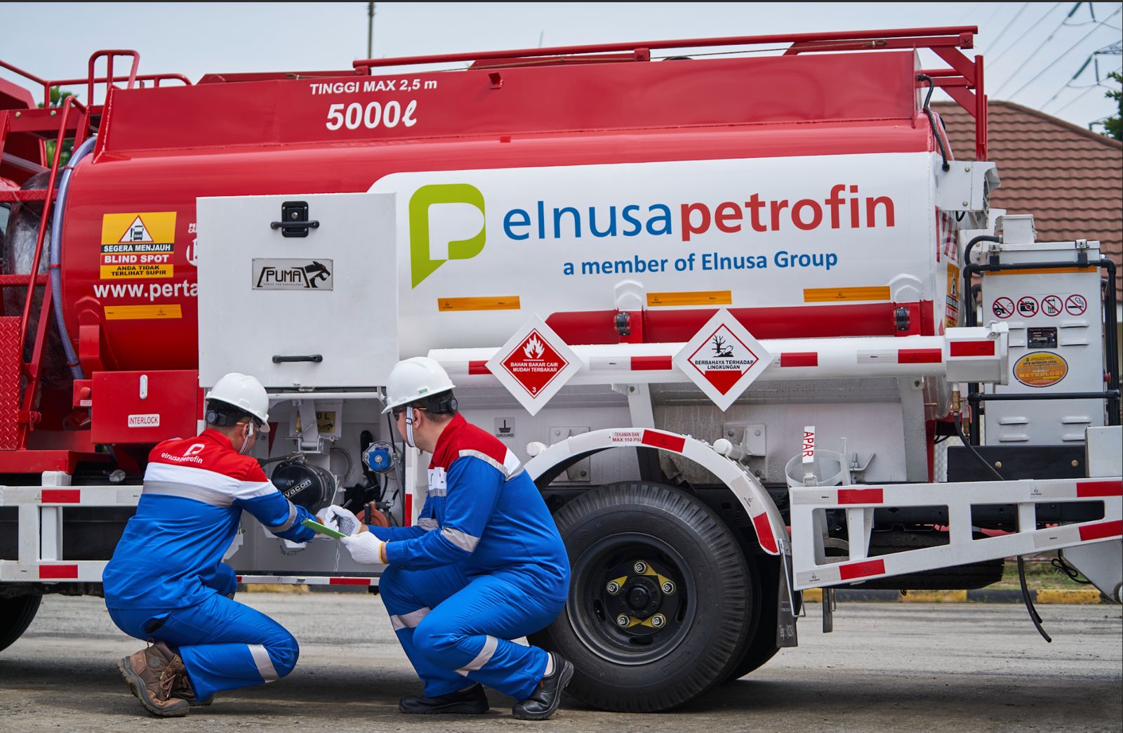 Elnusa Petrofin Dukung Sinergi Pertamina Patra Niaga–Astra UD Trucks Perkuat Armada Energi