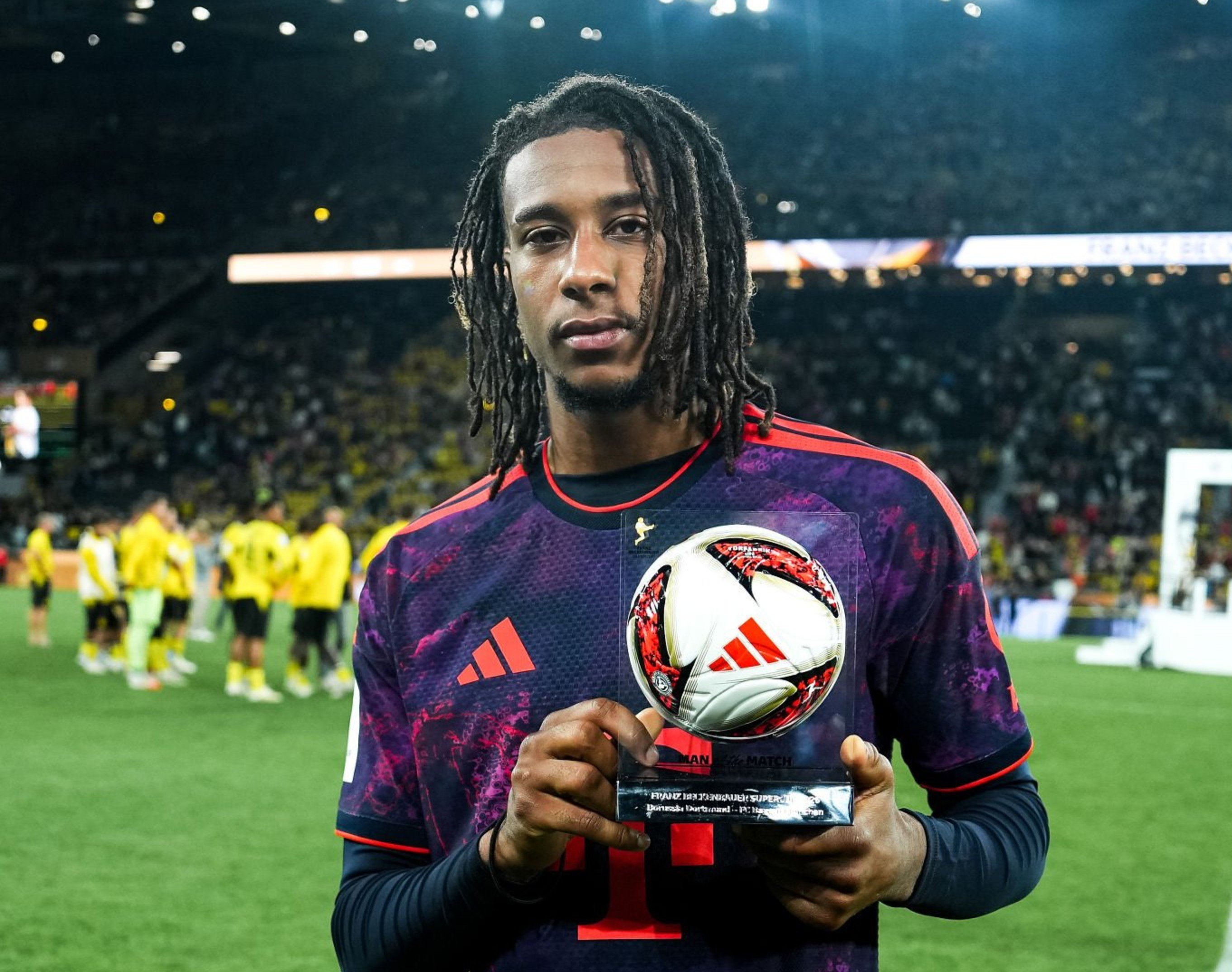 Bayern Munchen Juara Piala Super Jerman, Michael Olise Raih Gelar MOTM