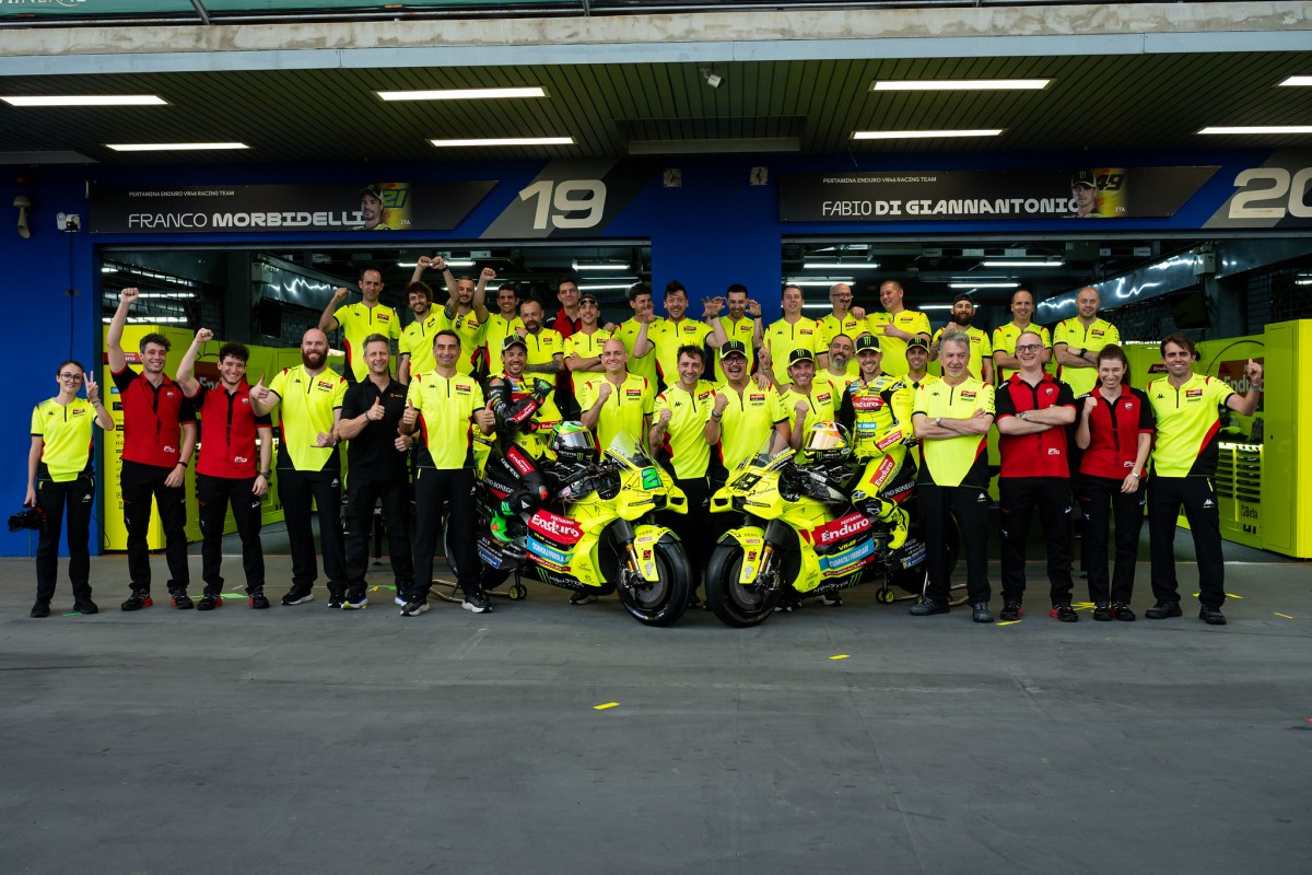 VR46 Bertahan dengan Ducati Hingga 2029? Uccio Ungkap Negosiasi di Balik Layar